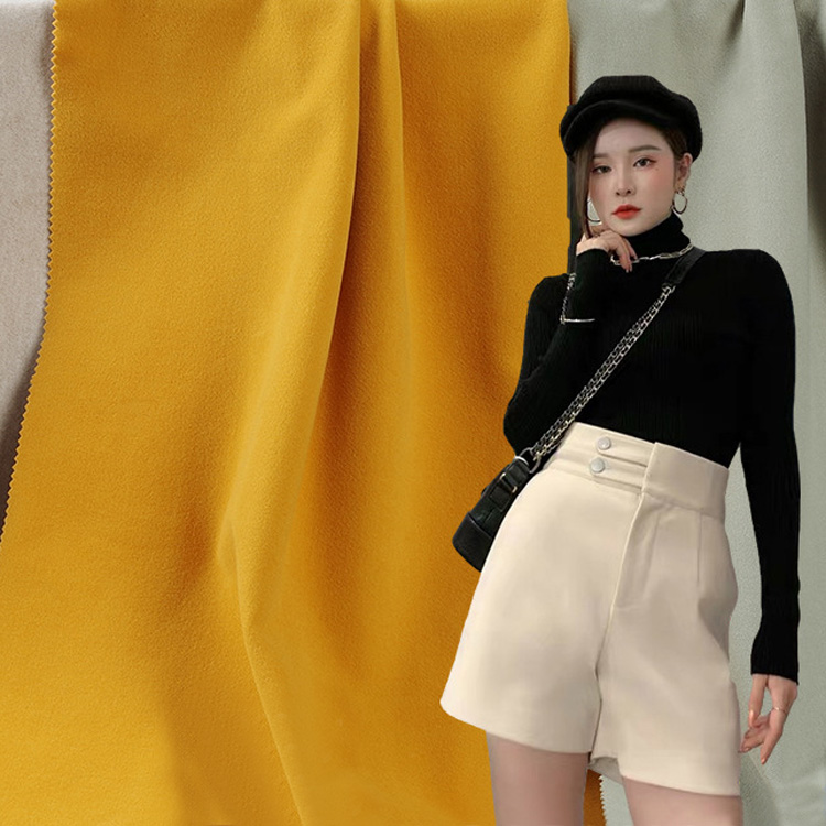 शर्ट का कपड़ा मध्यम वजन का ऊनी कपड़ा गुणवत्तापूर्ण परिधानों के लिए स्मार्ट विकल्प क्यों है?