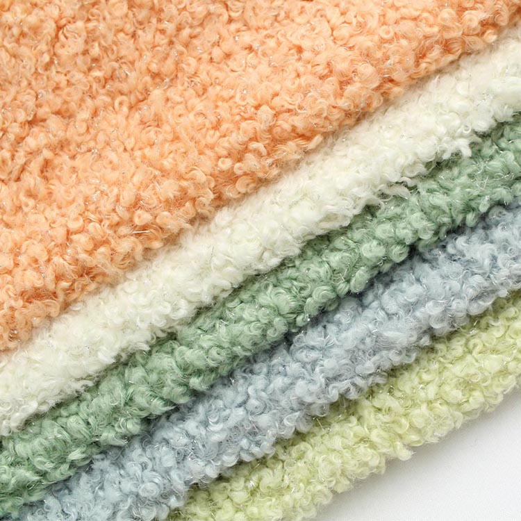 ऊनी कपड़ा प्रीमियम परिधान और आंतरिक साज-सज्जा के लिए पसंदीदा कपड़ा क्यों बनने जा रहा है?